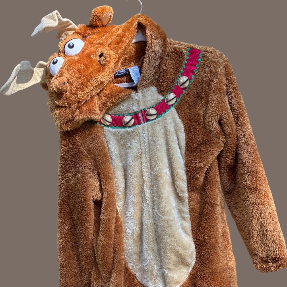 Cozy Brown Reindeer Costume for Women